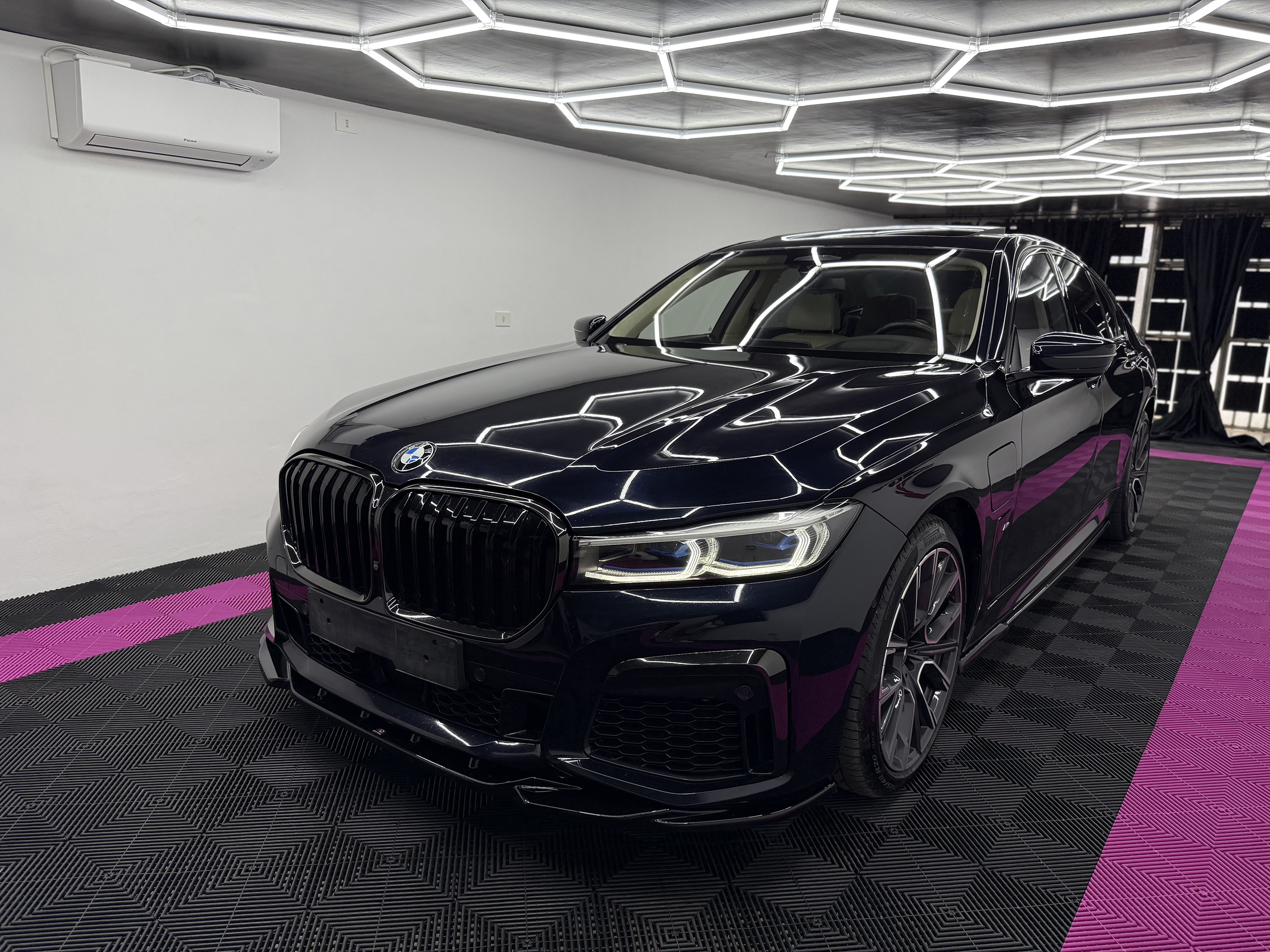BMW Seria 7 745E M Pack 394CP 2021 + €1500 POCKET MONEY - Image 5