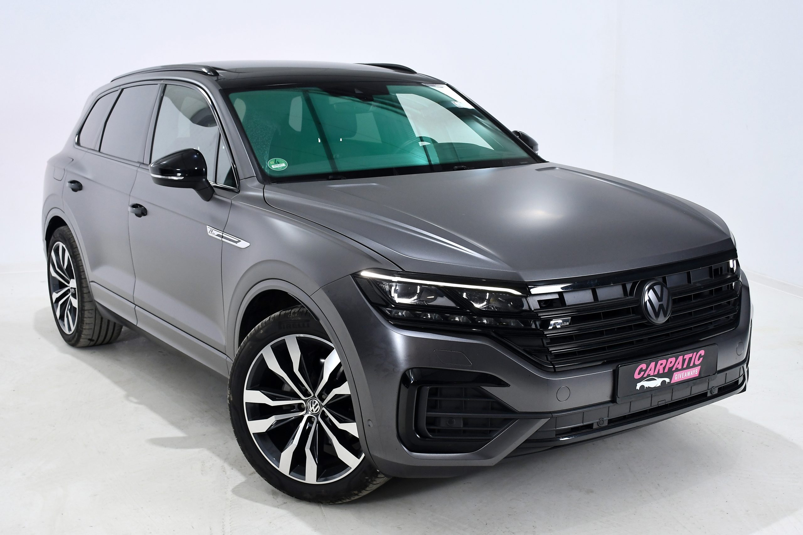 Volkswagen Touareg 3.0 V6 TDI 4Motion R-Line (286 Hp) 2020 + €1000 POCKET MONEY - Image 4