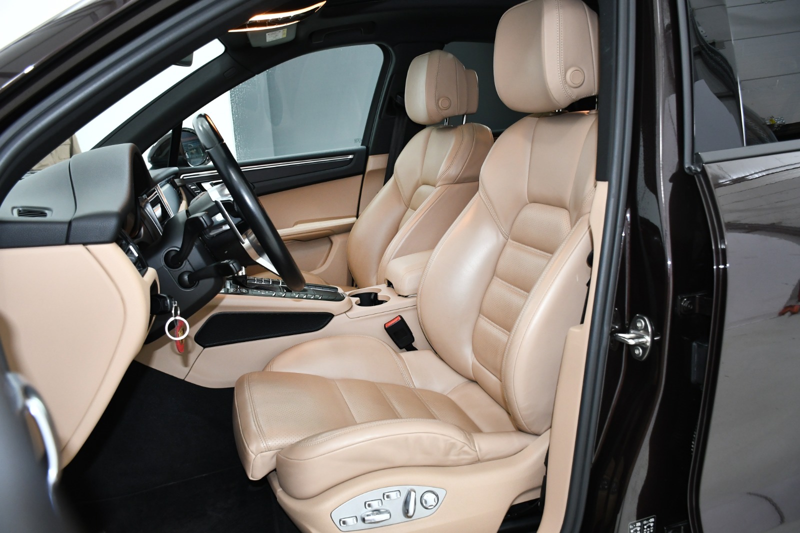 Porsche Macan (245CP) 2020 + €1000 POCKET MONEY - Image 14