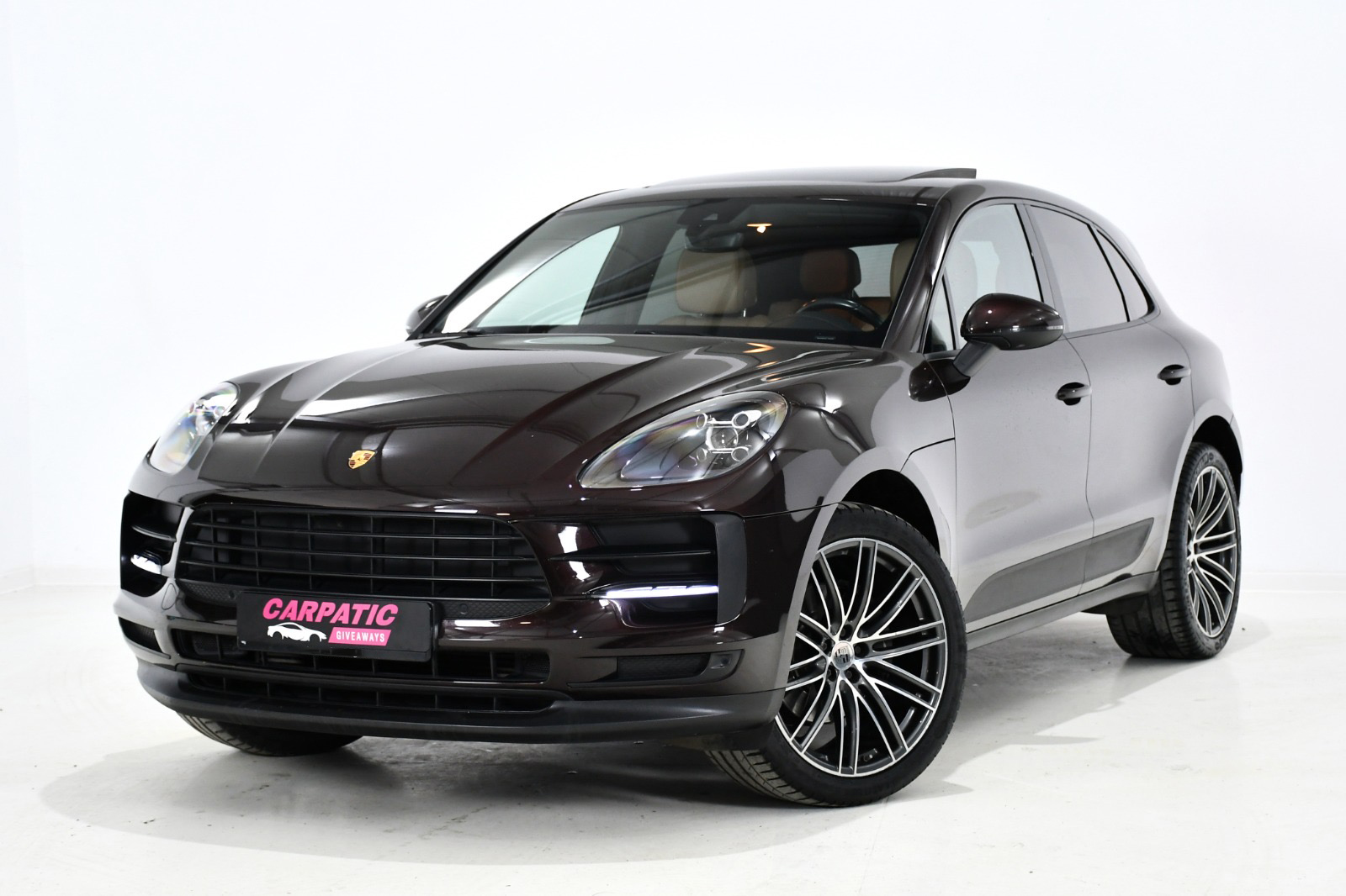 Porsche Macan (245CP) 2020 + €1000 POCKET MONEY - Image 2
