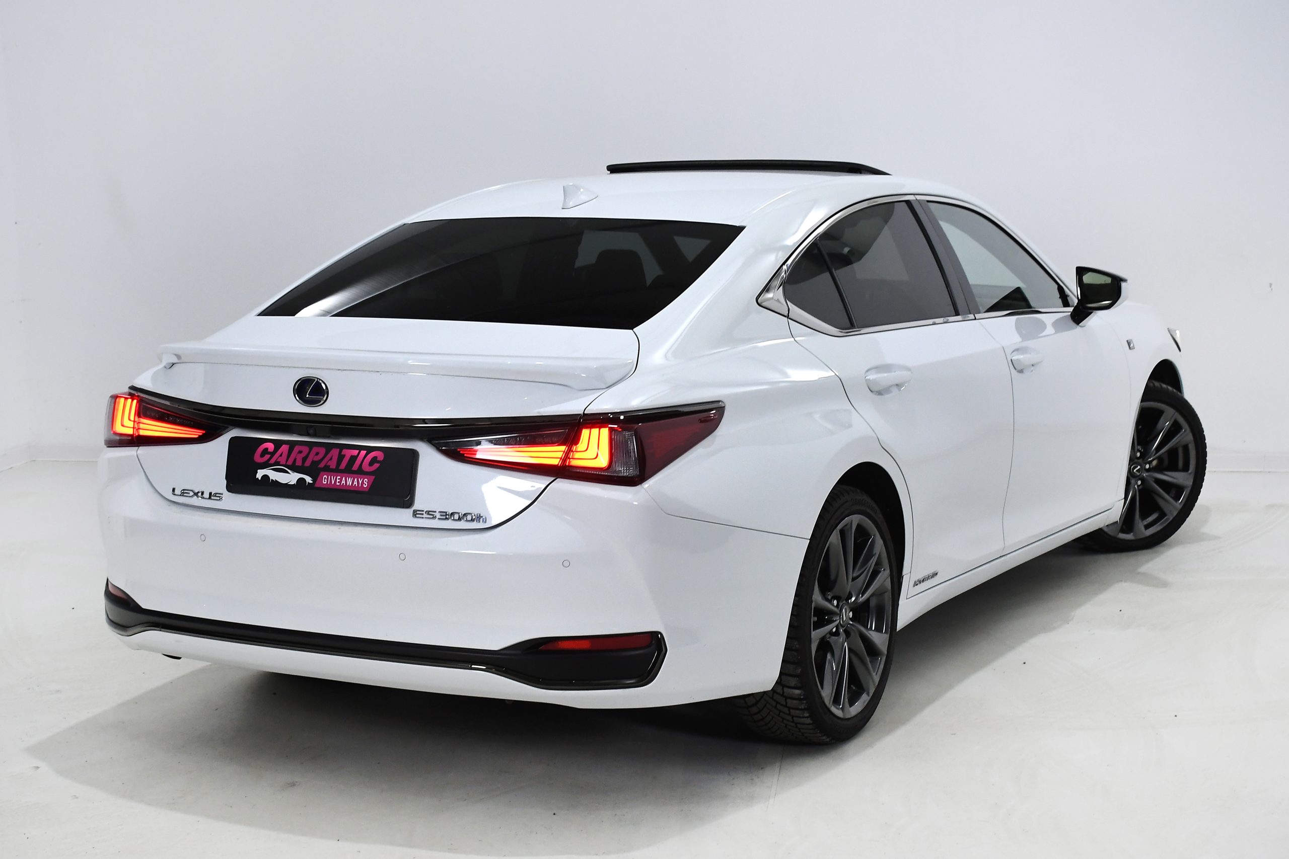 Lexus ES 300h F Sport Executive (218Hp) 2021 + €1000 POCKET MONEY - Image 4