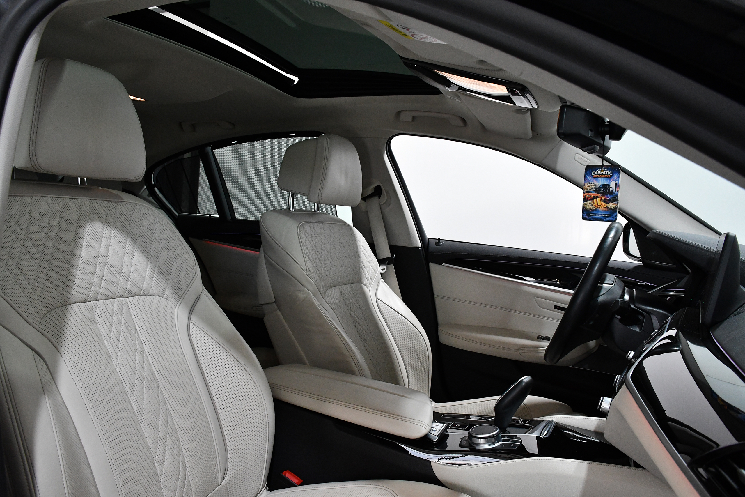 BMW Seria 5 xDrive 545e Luxury Line (394 HP) 2021 + €1000 POCKET MONEY - Image 23