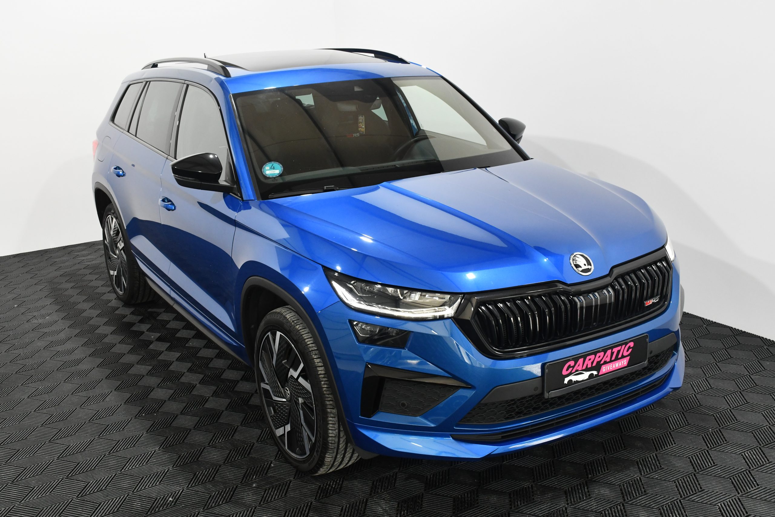 Skoda Kodiaq vRS 2.0 TSI 4x4 (245 Hp) 2023 + €1000 POCKET MONEY - Image 4