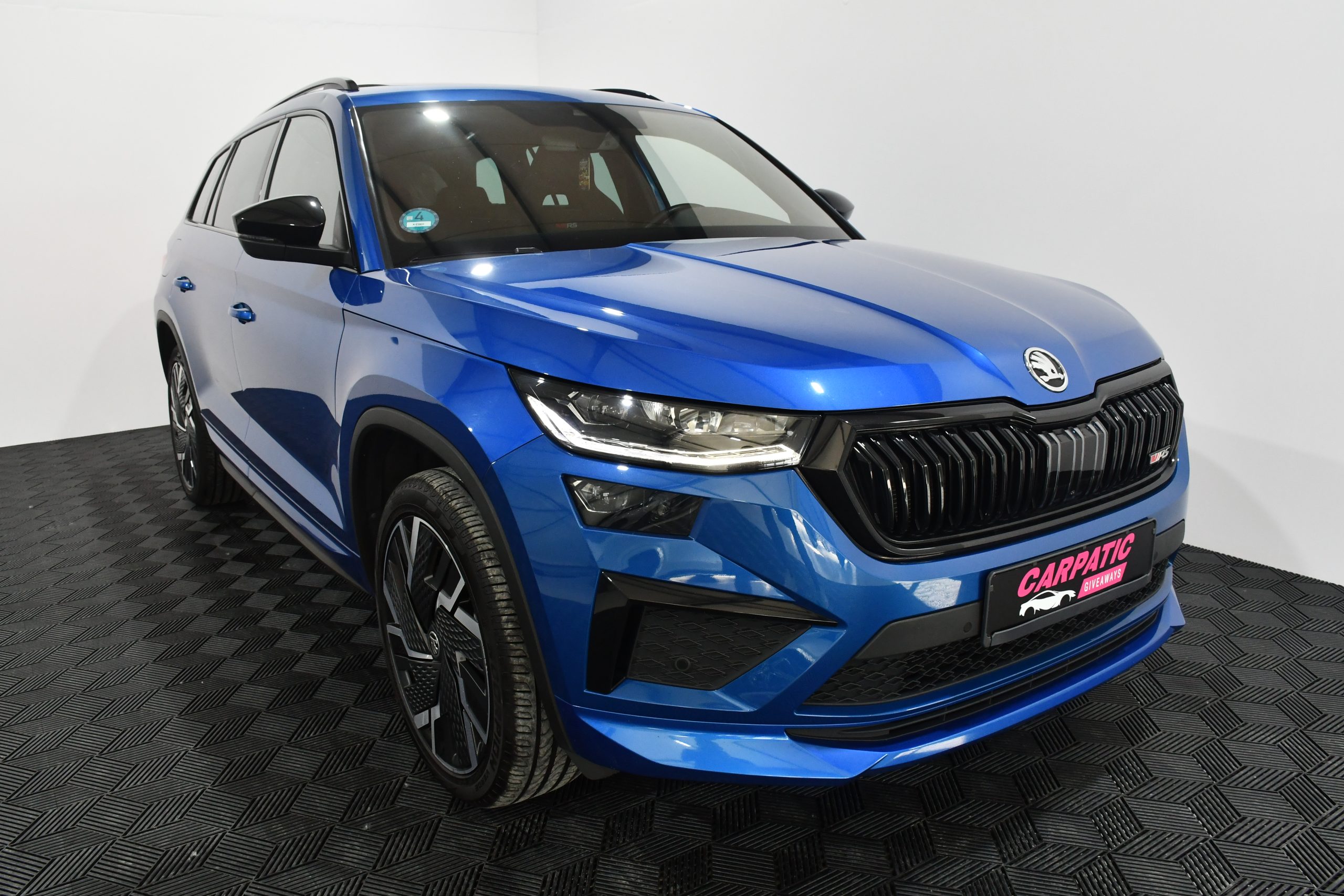 Skoda Kodiaq vRS 2.0 TSI 4x4 (245 Hp) 2023 + €1000 POCKET MONEY - Image 6
