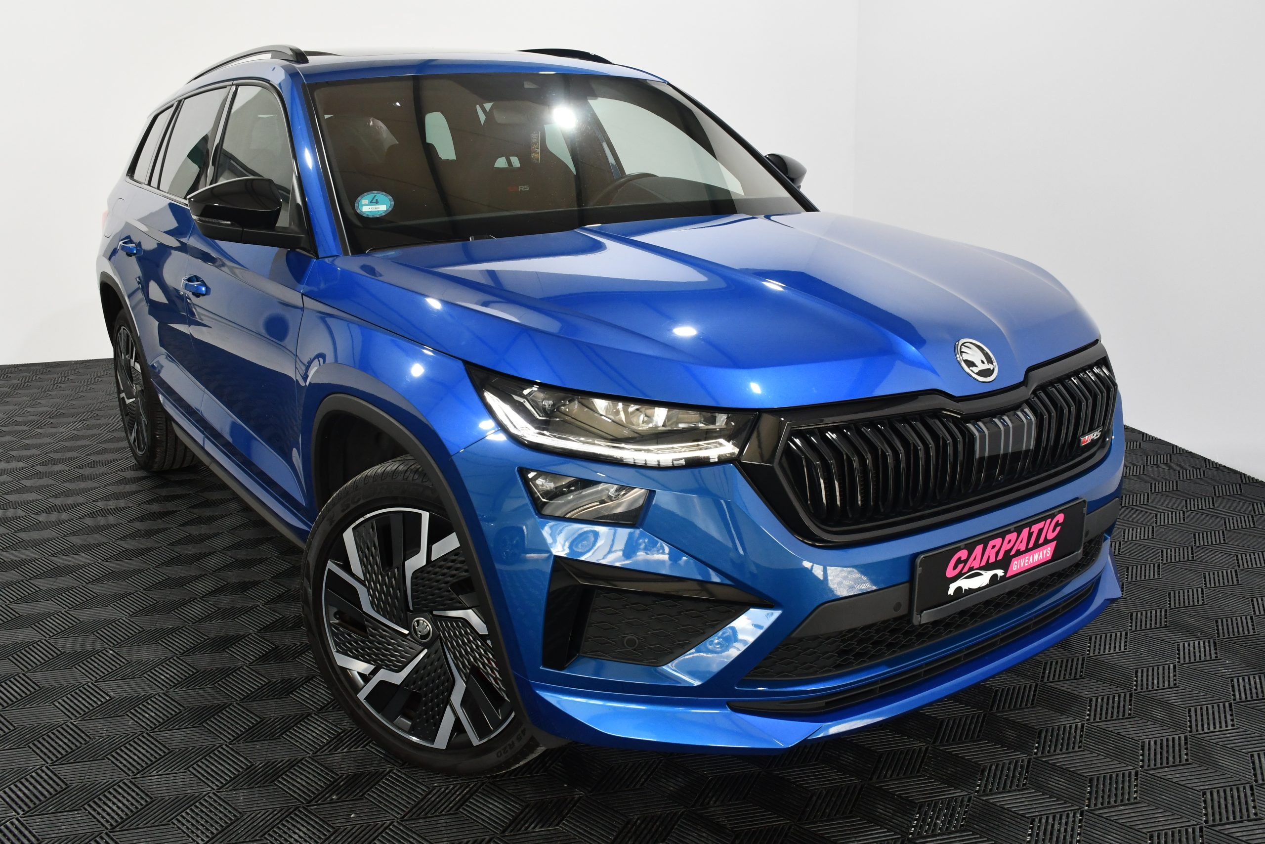 Skoda Kodiaq vRS 2.0 TSI 4x4 (245 Hp) 2023 + €1000 POCKET MONEY - Image 10