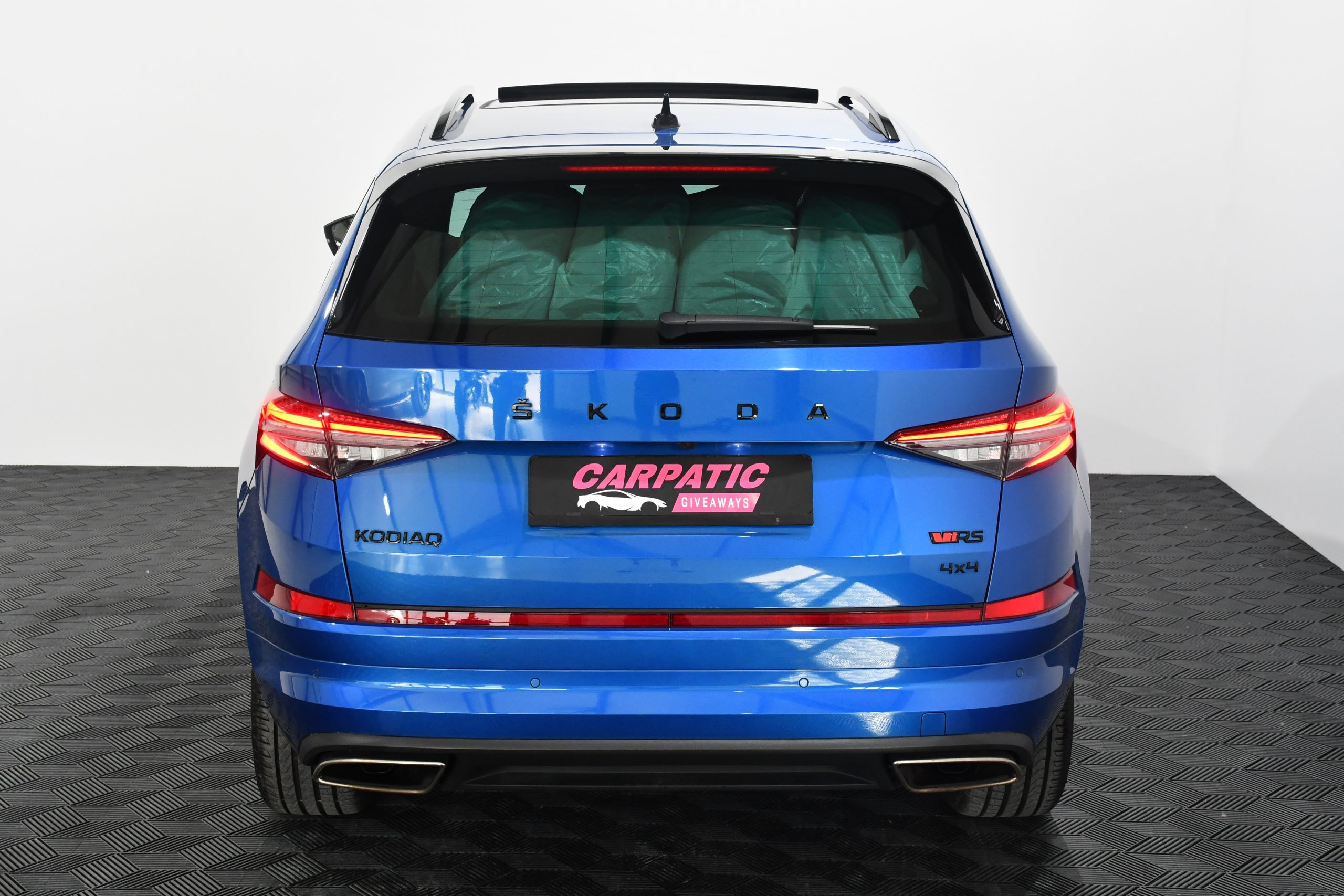Skoda Kodiaq vRS 2.0 TSI 4x4 (245 Hp) 2023 + €1000 POCKET MONEY - Image 13