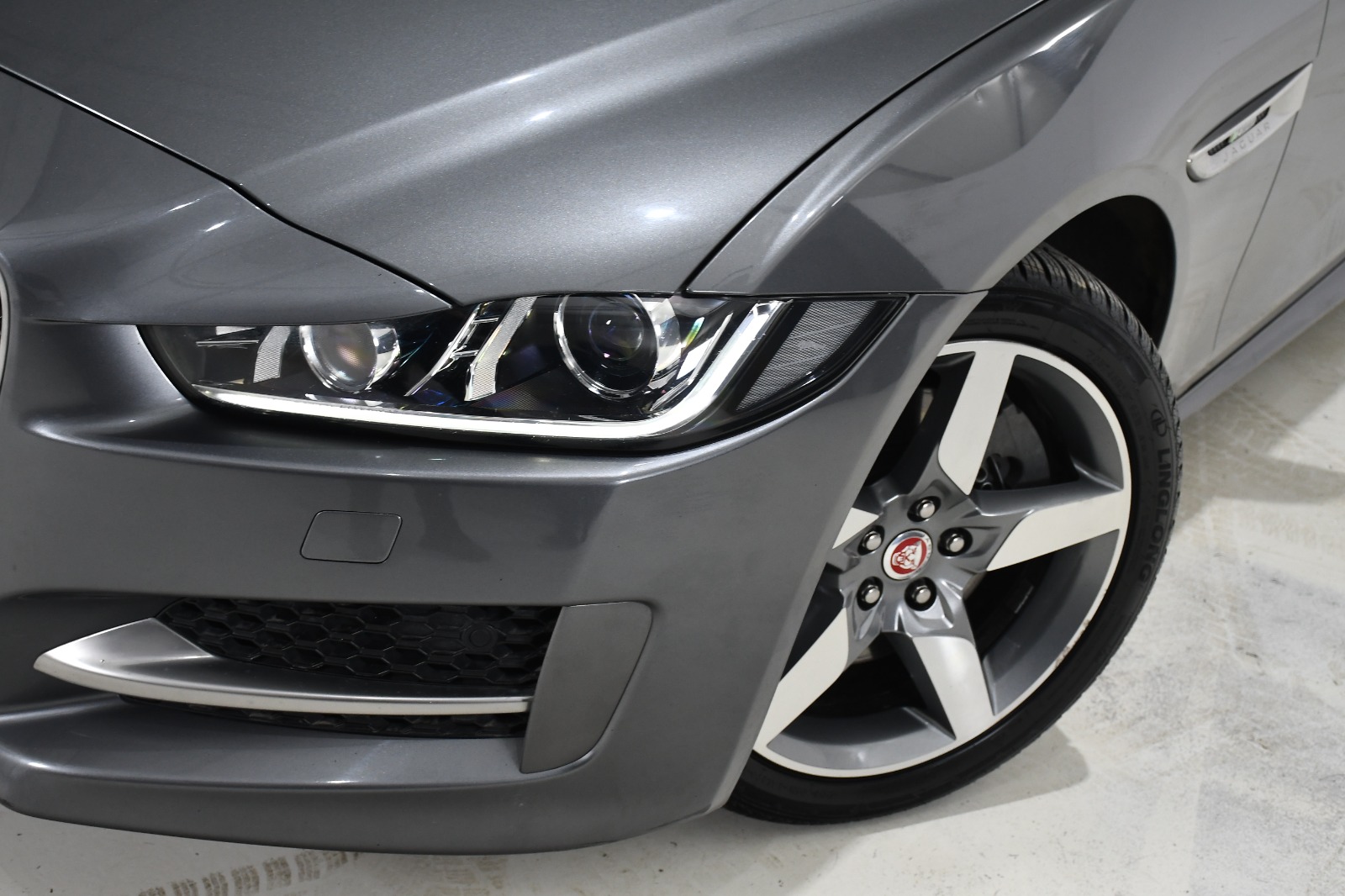 FREE ENTRY – Jaguar XE 20d AWD Aut. R-Sport (180Hp) 2017 - Image 21