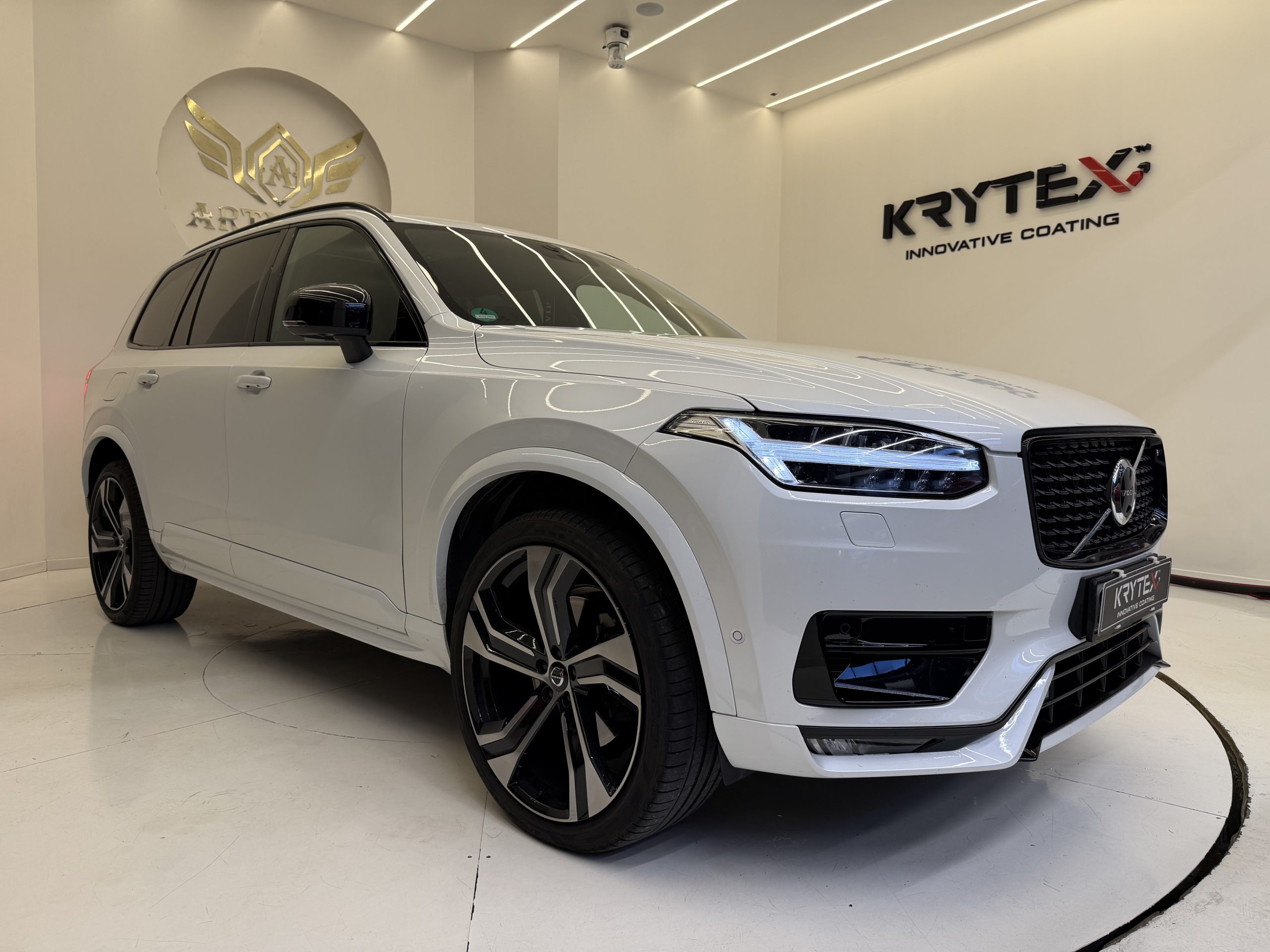 Volvo XC90 B5 R-Design (235 Hp) 2022 + €1000 POCKET MONEY